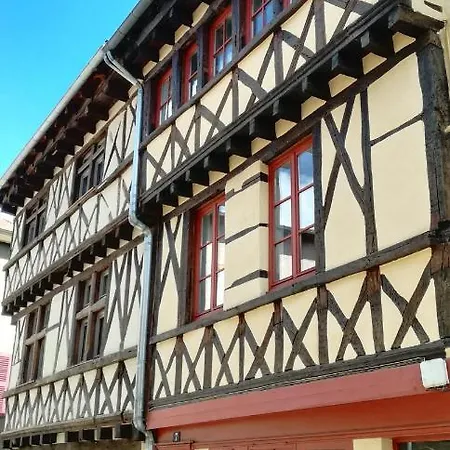 Chateau Valvert Вилла
