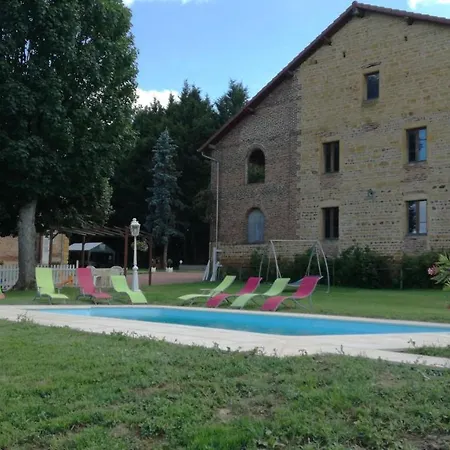 فيلة Chateau Valvert