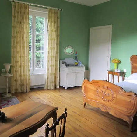 فيلة Chateau Valvert